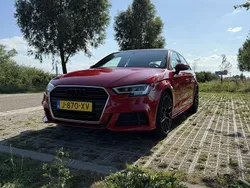 Rood Gebruikt 2019 Audi A3 Hatchback | € 19.999 (Goede deal)