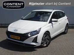 Wit Gebruikt 2024 Hyundai i20 Comfort Hatchback | € 19.940 (Eerlijke prijs)