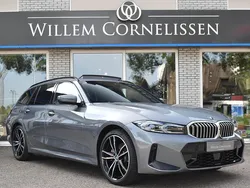 Grijs Gebruikt 2024 BMW 330e M Sport Stationwagen | € 51.950 (Goede deal)