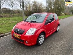 Rood Gebruikt 2006 Citroën C2 VTR Sport Hatchback | € 1.950 (Eerlijke prijs)
