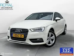 Wit Gebruikt 2015 Audi A3 Ambition Hatchback | € 7.995