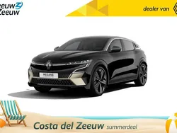 Nieuw 2025 Renault Mégane Iconic Hatchback | € 43.790 (Duur)