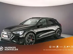Zwart Gebruikt 2023 Audi Q8 e-tron S-Line SUV | € 64.900 (Iets duurder)