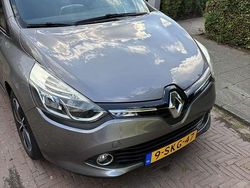 Grijs Gebruikt 2014 Renault Clio GrandTour Dynamique Stationwagen | € 6.750 (Eerlijke prijs)