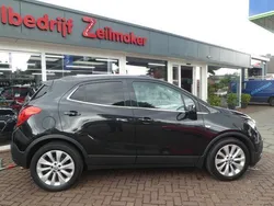 Zwart Gebruikt 2015 Opel Mokka Cosmo SUV | € 11.950 (Eerlijke prijs)