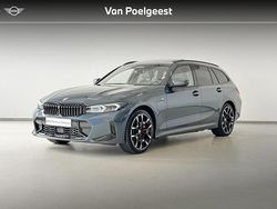 Blauw Gebruikt 2024 BMW 330e Stationwagen | € 57.995