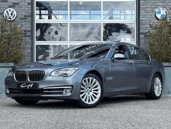 Grijs Gebruikt 2014 BMW 740L Comfort Edition Sedan | € 24.450