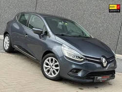 Grijs Gebruikt 2018 Renault Clio IV Zen Hatchback | € 10.999 (Eerlijke prijs)