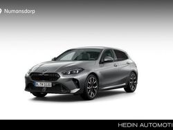 Zilver Nieuw 2025 BMW 120 M Sport Hatchback | € 55.412 (Eerlijke prijs)