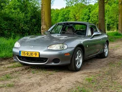 Grijs Gebruikt 2002 Mazda MX5 Edition Cabriolet | € 6.950 (Eerlijke prijs)