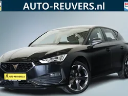Zwart Gebruikt 2023 Cupra Leon Hatchback | € 29.900 (Iets duurder)