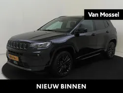 Zwart Gebruikt 2021 Jeep Compass SUV | € 26.440 (Eerlijke prijs)