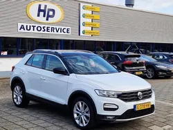 Wit Gebruikt 2019 VW T-Roc Business SUV | € 22.500 (Goede deal)