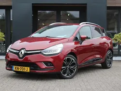 Rood Gebruikt 2016 Renault Clio GrandTour Intens Stationwagen | € 12.950 (Eerlijke prijs)