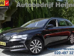 Zwart, metallic lak Gebruikt 2022 Skoda Superb Business Line Stationwagen | € 25.945 (Goede deal)