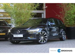 Zwart Gebruikt 2022 Volvo V60 R-Design Stationwagen | € 35.900 (Goede deal)