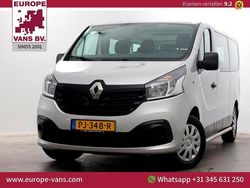 Zilver Gebruikt 2017 Renault Trafic Authentique MPV | € 17.950