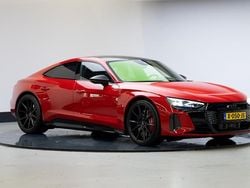 Rood Gebruikt 2021 Audi RS e-tron GT Ambiente Sedan | € 68.945 (Duur)