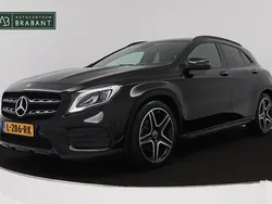 Zwart, metallic lak Gebruikt 2017 Mercedes GLA200 Premium Plus SUV | € 19.945 (Eerlijke prijs)