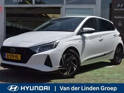 Wit Gebruikt 2024 Hyundai i20 Premium Hatchback | € 24.895 (Duur)