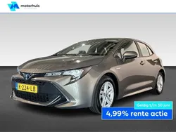Bruin Gebruikt 2021 Toyota Corolla Active Hatchback | € 18.875 (Eerlijke prijs)