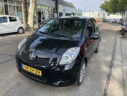 Zwart Gebruikt 2008 Toyota Yaris Hatchback | € 3.395 (Eerlijke prijs)