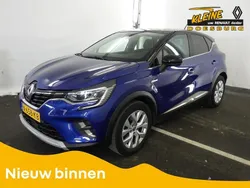 Twotone bleu iron / noir etoi Gebruikt 2021 Renault Captur Intens SUV | € 22.500 (Eerlijke prijs)