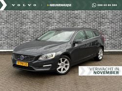 Grijs Gebruikt 2014 Volvo V60 Momentum Stationwagen | € 14.694 (Eerlijke prijs)