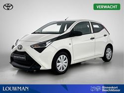Wit Gebruikt 2019 Toyota Aygo Hatchback | € 9.950 (Eerlijke prijs)