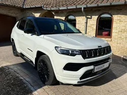 Wit Gebruikt 2023 Jeep Compass Trailhawk SUV | € 29.950 (Eerlijke prijs)