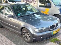 Grijs Gebruikt 2002 BMW 318 Executive Stationwagen | € 1.850 (Super prijs)