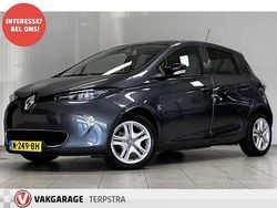 Grijs Gebruikt 2017 Renault Zoe Life Hatchback | € 5.995 (Super prijs)