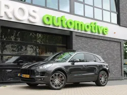 Grijs Gebruikt 2017 Porsche Macan SUV | € 35.950 (Eerlijke prijs)