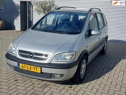 Grijs Gebruikt 2003 Opel Zafira Elegance MPV | € 2.450 (Eerlijke prijs)