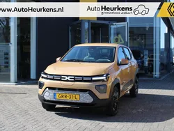 Bruin Gebruikt 2024 Dacia Spring Extreme Hatchback | € 17.140 (Iets duurder)