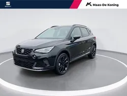 Zwart Nieuw 2025 Seat Arona Business SUV | € 36.290