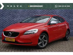 Rood Gebruikt 2016 Volvo V40 Stationwagen | € 14.294 (Eerlijke prijs)