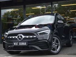 Zwart Gebruikt 2023 Mercedes GLA250 AMG SUV | € 44.900 (Eerlijke prijs)