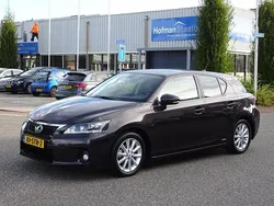 Bruin Gebruikt 2011 Lexus CT200h Hatchback | € 6.650 (Goede deal)