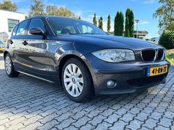 Grijs Gebruikt 2005 BMW 116 Hatchback | € 3.800 (Iets duurder)