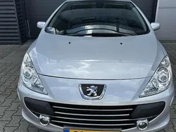 Grijs Gebruikt 2007 Peugeot 307 CC Cabriolet | € 3.095 (Goede deal)