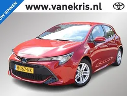 Rood Gebruikt 2020 Toyota Corolla Business Edition Hatchback | € 20.889 (Eerlijke prijs)
