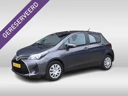 Grijs Gebruikt 2014 Toyota Yaris Hybrid Hatchback | € 12.900 (Goede deal)