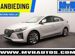 Grijs, metallic lak Gebruikt 2017 Hyundai Ioniq Comfort Hatchback | € 12.499 (Eerlijke prijs)