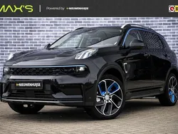 Zwart Gebruikt 2023 Lynk & Co 01 SUV | € 27.899 (Eerlijke prijs)