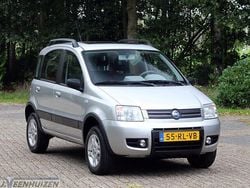 Grijs Gebruikt 2005 Fiat Panda 4x4 Climbing Hatchback | € 3.799