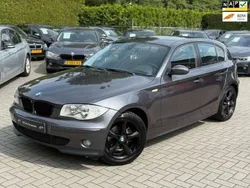 Grijs, metallic lak Gebruikt 2004 BMW 116 Executive Hatchback | € 4.950 (Eerlijke prijs)