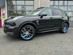 Zwart Gebruikt 2022 Lynk & Co 01 SUV | € 25.850 (Eerlijke prijs)