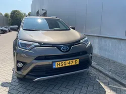 Bruin Gebruikt 2017 Toyota RAV4 SUV | € 21.450 (Eerlijke prijs)