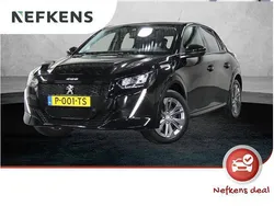 Zwart Gebruikt 2022 Peugeot e-208 Allure Hatchback | € 19.420 (Eerlijke prijs)